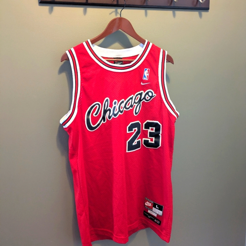 Vintage Nike Michael Jordan 1984 Chicago Bulls NBA 8403 Swingman Team Jersey